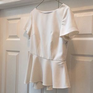 Trendy Ann Klein asymmetrical peplum blouse EUC 4